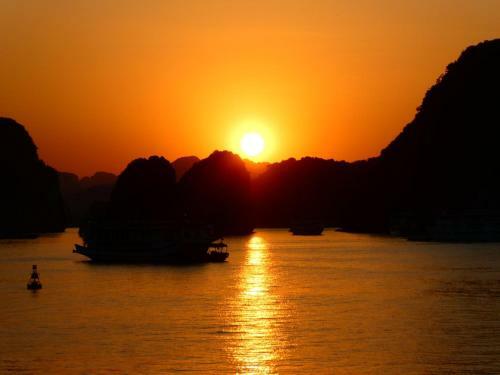 Ocean Dragon Hotel Halong