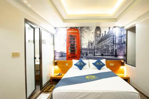 Cozi 9 Hotel - Theme Hotel