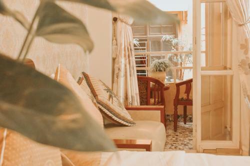 Hue Harmony Hotel