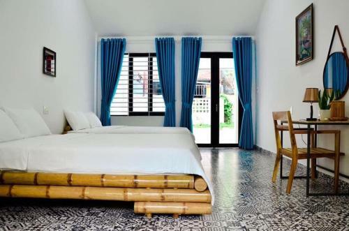 Hostal Monaco Homestay