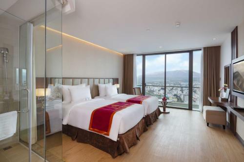 Regalia Gold Hotel
