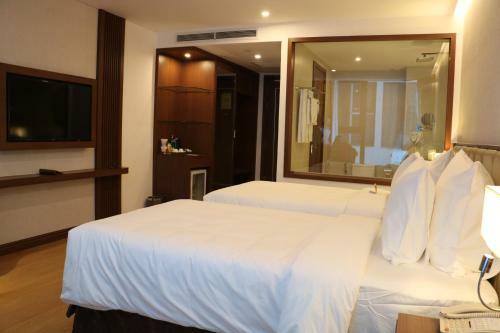 Regalia Gold Hotel