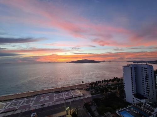 Apartamento Sun And Sea Panorama Nha Trang
