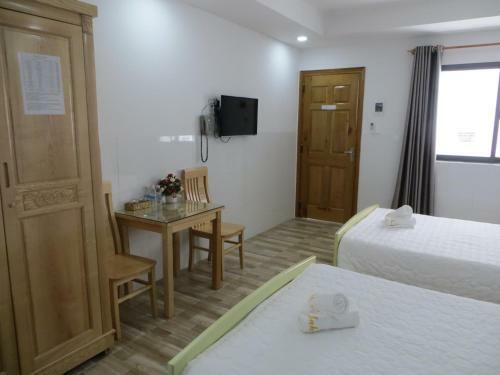 Hostal Anh Chi?n Hotel