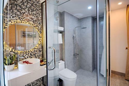 Hotel Alpha Bird Nha Trang - Managed By Rhm Group