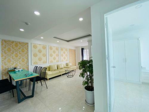 Kim Apartment