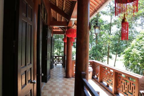 Bed & Breakfast Hang Mua Valley Homestay
