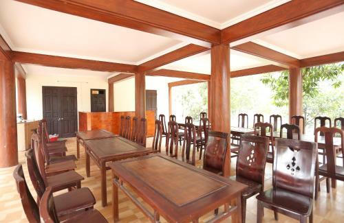 Bed & Breakfast Hang Mua Valley Homestay