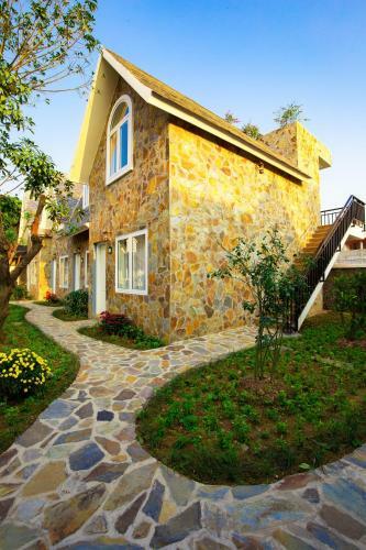 Hotel Sona Resort
