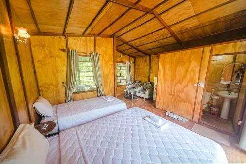 Hostal Phu Quoc Sen Lodge Bungalow Village