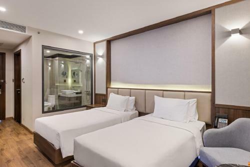 Hotel Sunset Beach Resort And Spa