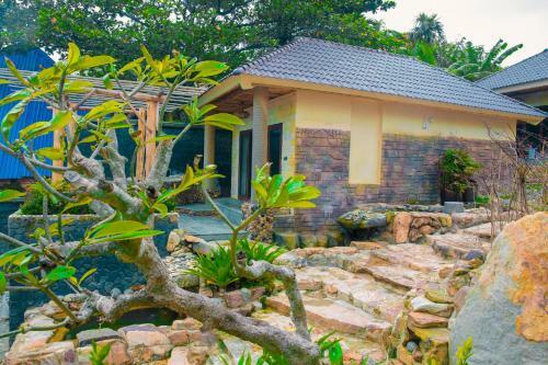 Hotel Coral Bay Resort