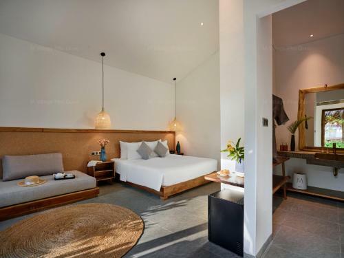 Hotel M Village