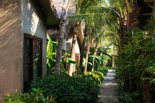 Hotel M Village