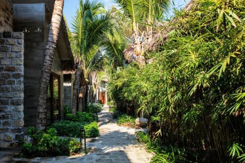 Hotel M Village