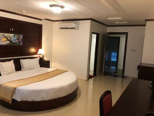 Sea Light Hotel