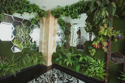 Kh�ch S?n Sea View Hotel