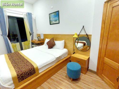 Bi?n Hostel Quy Nh?n