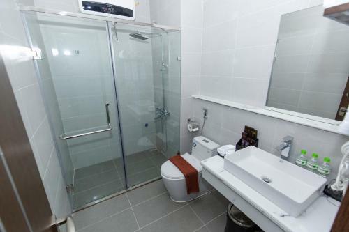 Queen Hotel Ho�ng Gia
