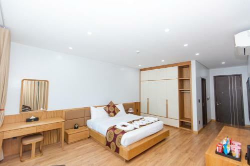 Queen Hotel Ho�ng Gia