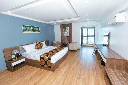 Queen Hotel Ho�ng Gia