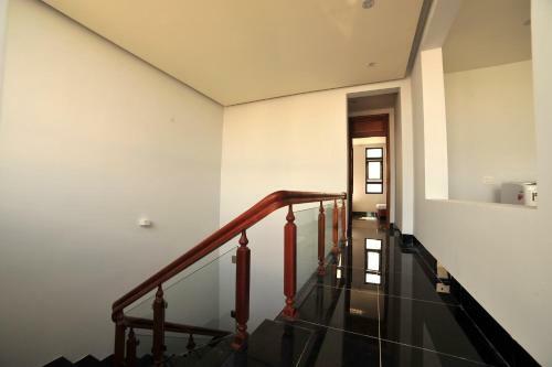 Ayaru Hotel