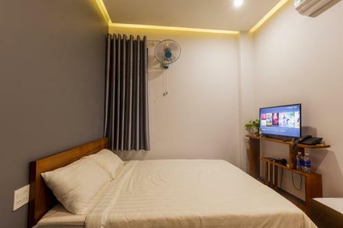 Ayaru Hotel