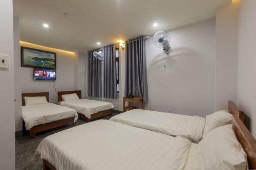 Ayaru Hotel