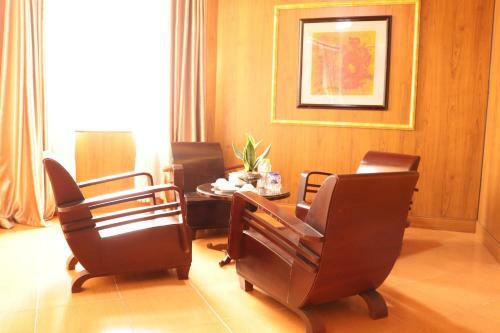 Hotel Kh�ch S?n C?u Long B