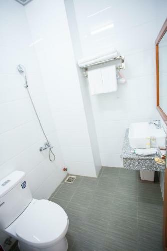Thy Hung Legacy Hotel