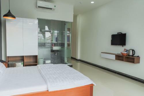 Sky Hotel