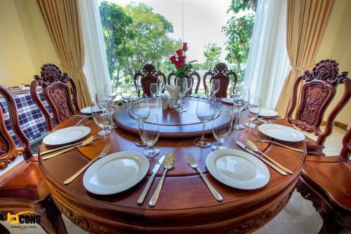 Bcons Hotel Binh Duong