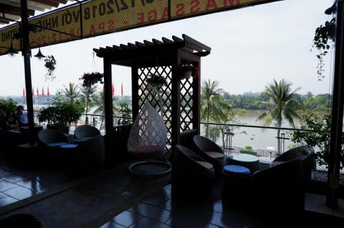 Bcons Hotel Binh Duong