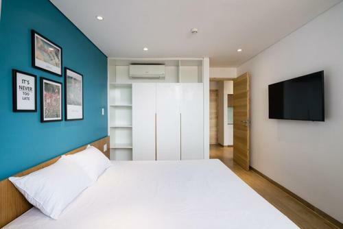 The Avis Apartments - Greathouse