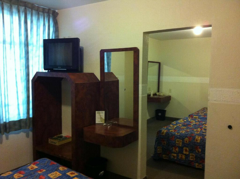 Hotel Dos Naciones