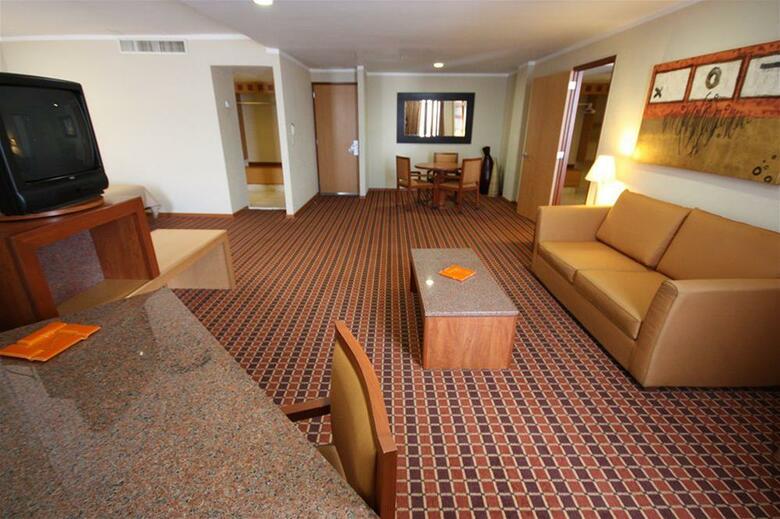 Hotel Mirabel