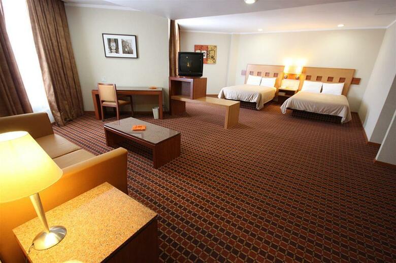 Hotel Mirabel