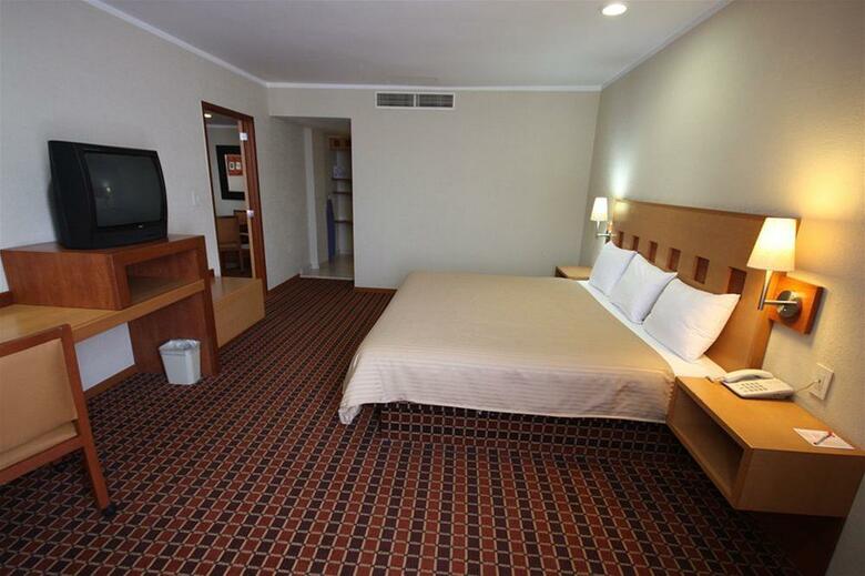 Hotel Mirabel