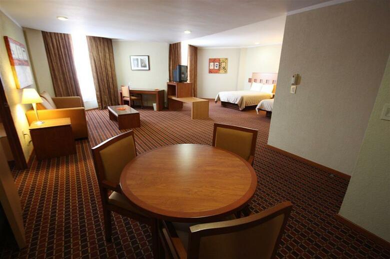 Hotel Mirabel