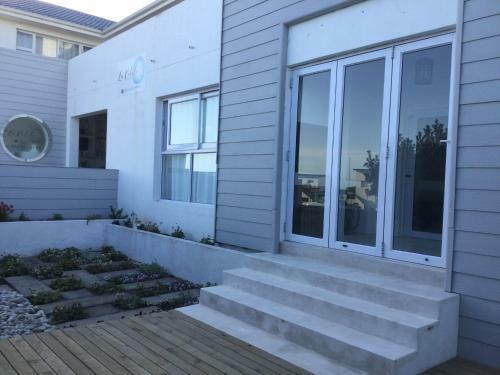 D?hub Seaside Apartment