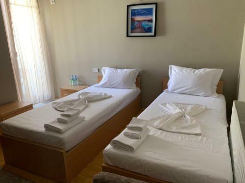 Dejavu Hotel 2