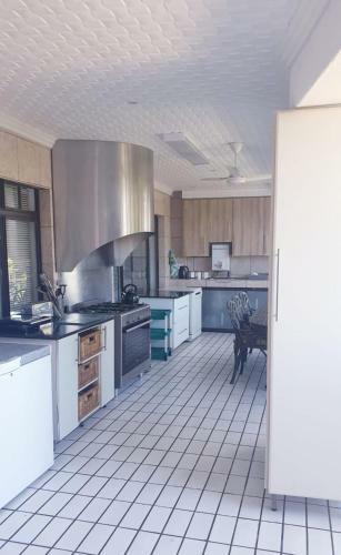 Apartamento 64 Leonora Holiday Accommodation