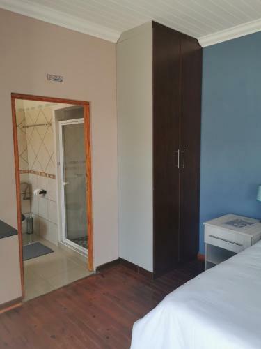Hostal The Daughters Guest House