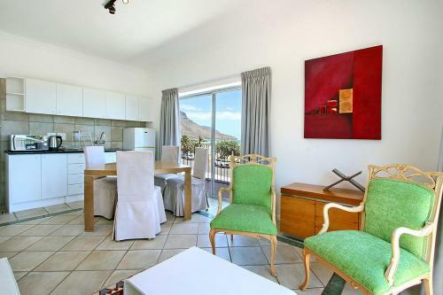 Apartamento On The Beach In Campsbay