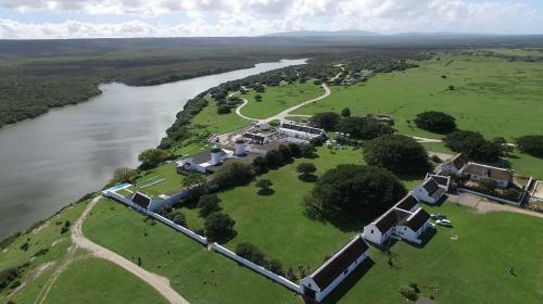 Hotel de Hoop Collection - Campsite Rondawels