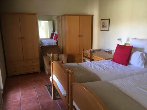 Howards End Manor B&B