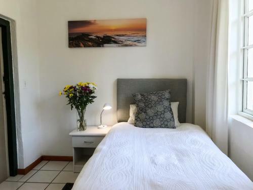 Howards End Manor B&B