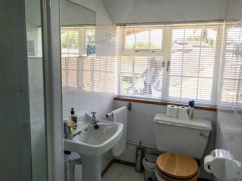 Howards End Manor B&B