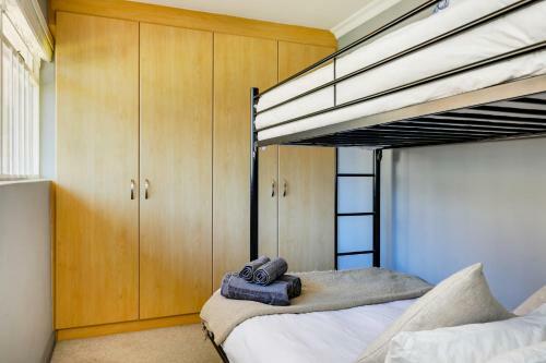 Atlantic Apartment With Bantry Bay Seaviews