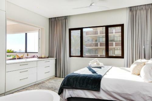 Sea View Kingsgate Apartment On The Promenade